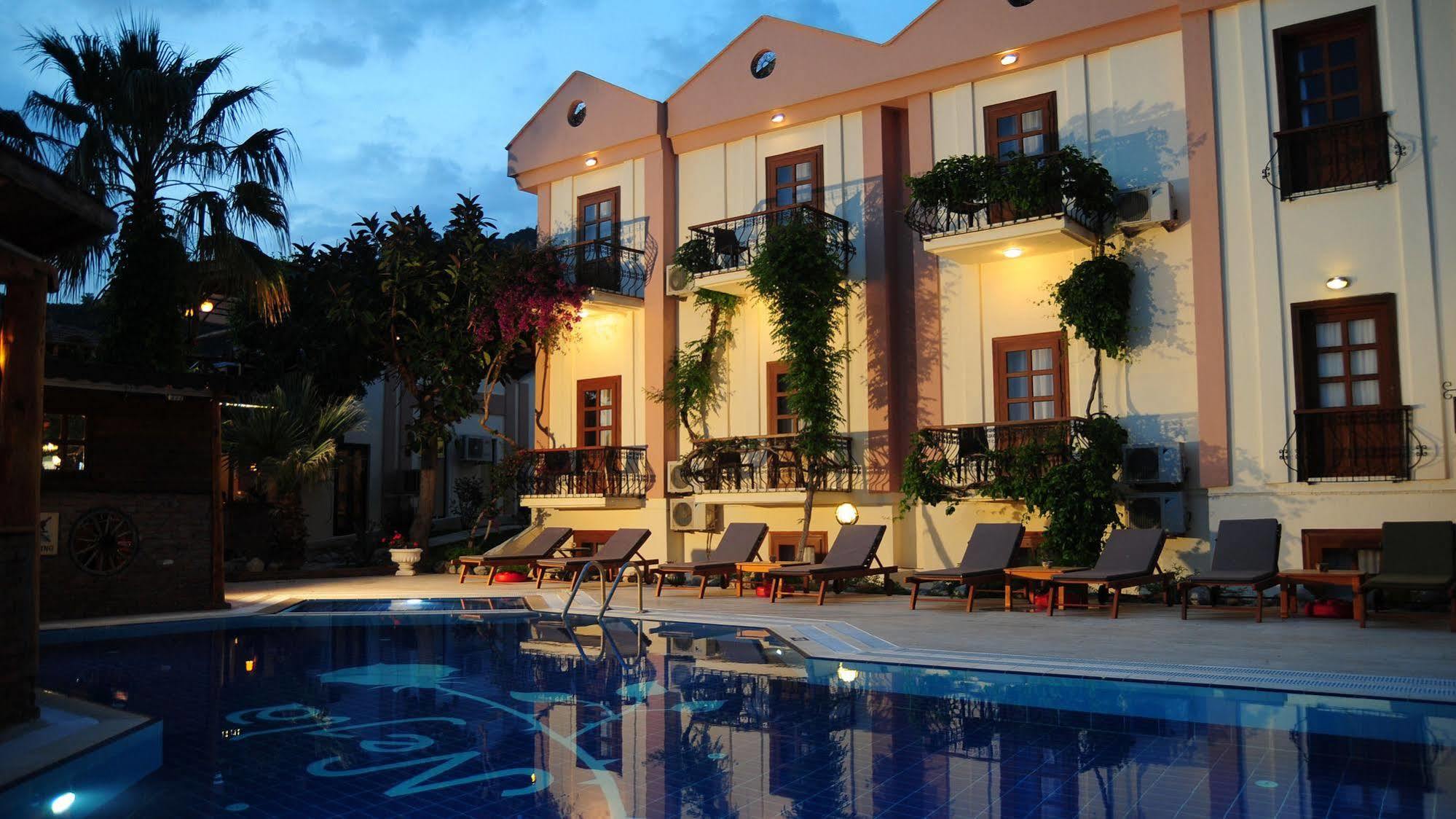Flying Dutchman Hotel Oludeniz Exterior photo